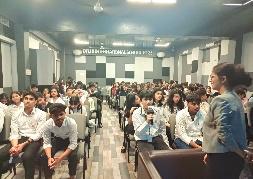 Encouraging Young Researchers: Research Awareness Session at DIS Edge School