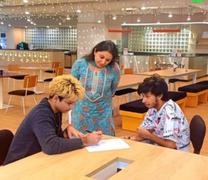 Empowering Future Leaders: Leadership and Confidence Building Program
