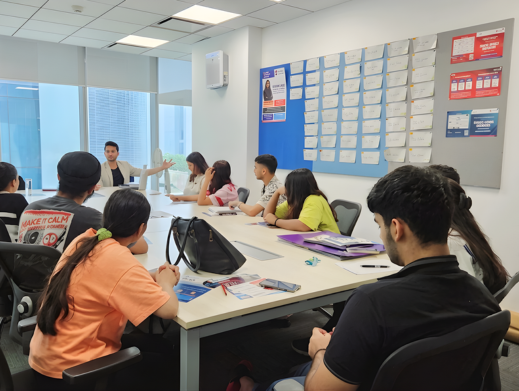 Shaping Future Professionals: Personal Branding Session at Bennett University