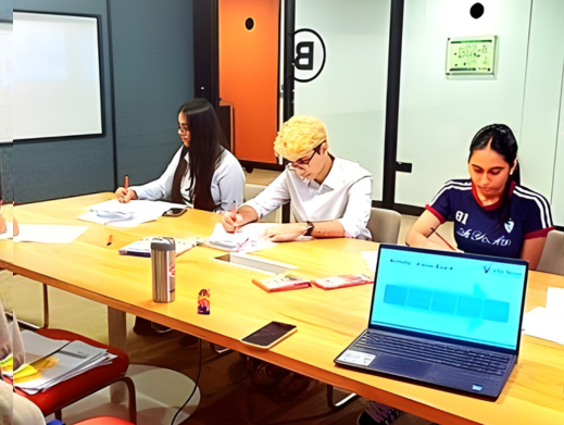 Empowering Future Leaders: Leadership and Confidence Building Program